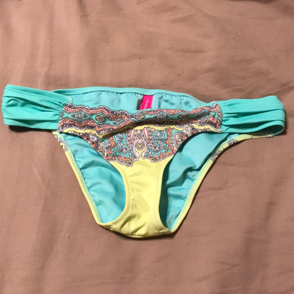 Victoria’s Secret bikini bottoms